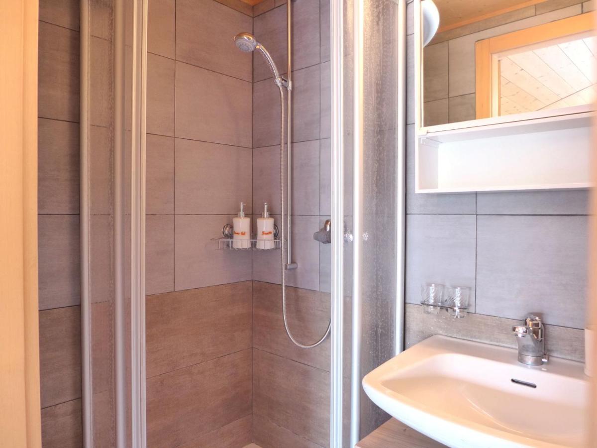 Apartment Chalet Vamika By Interhome Niederried bei Interlaken Ngoại thất bức ảnh